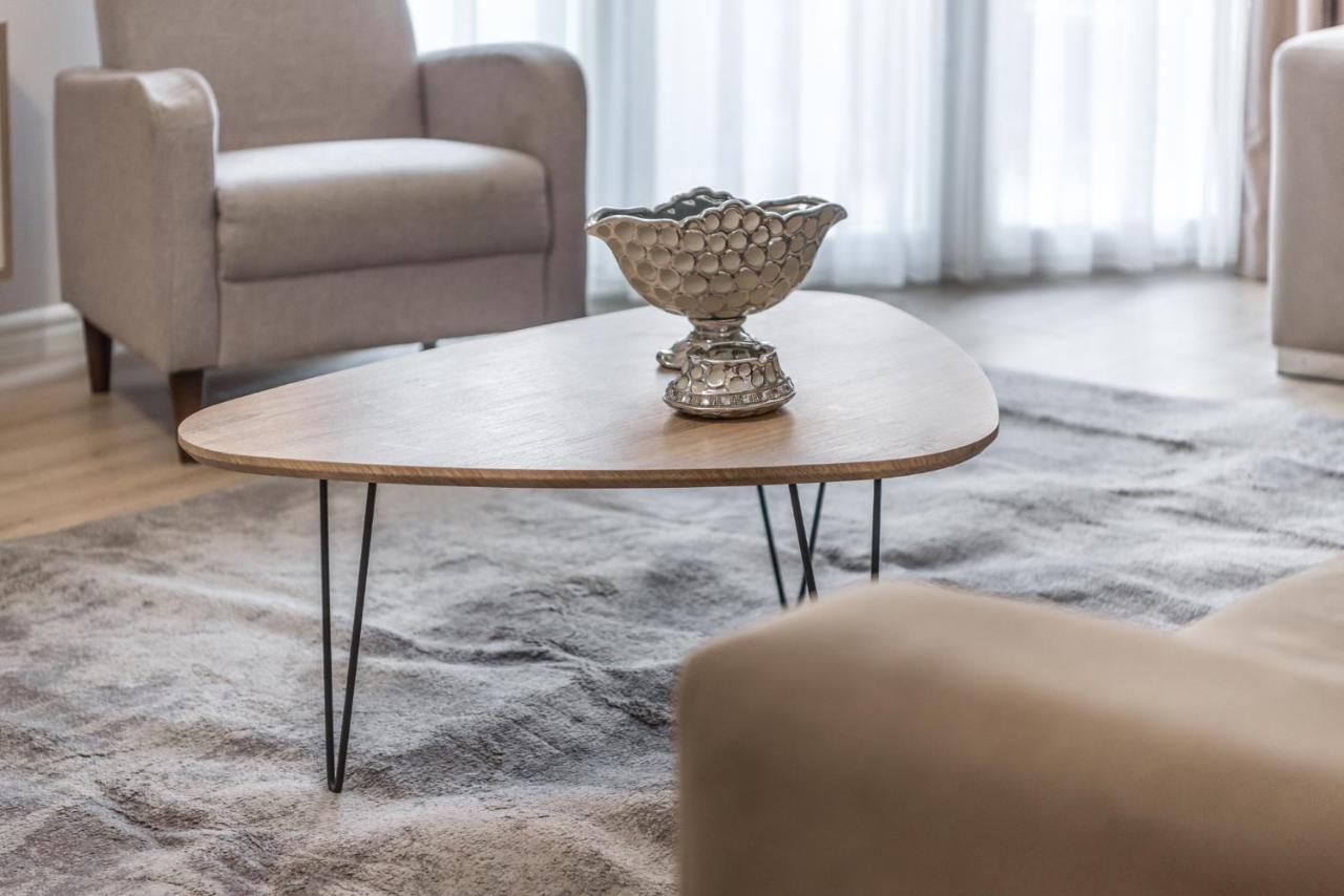 Dream Apartment - Fully Equipped Durrës Esterno foto