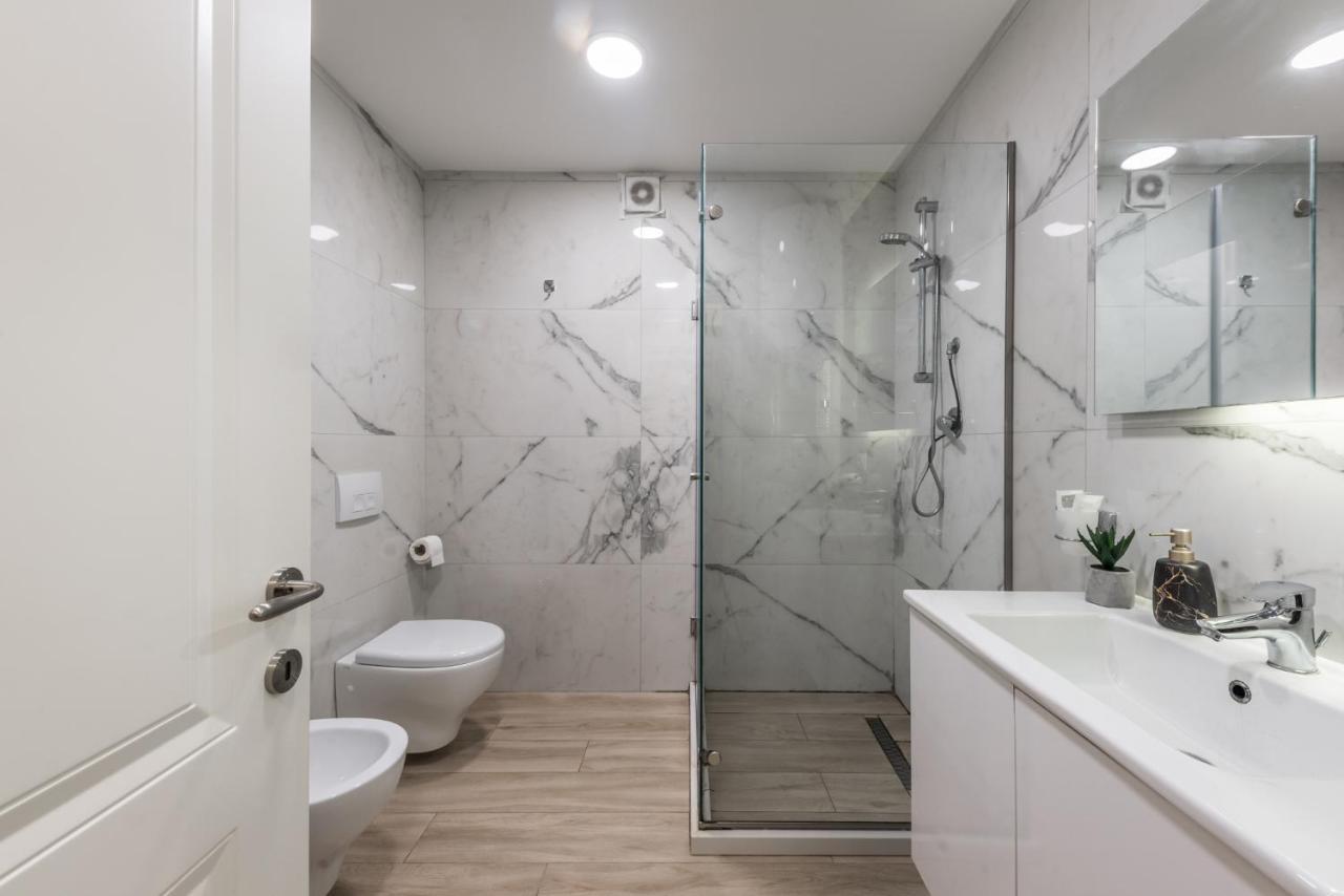 Dream Apartment - Fully Equipped Durrës Esterno foto