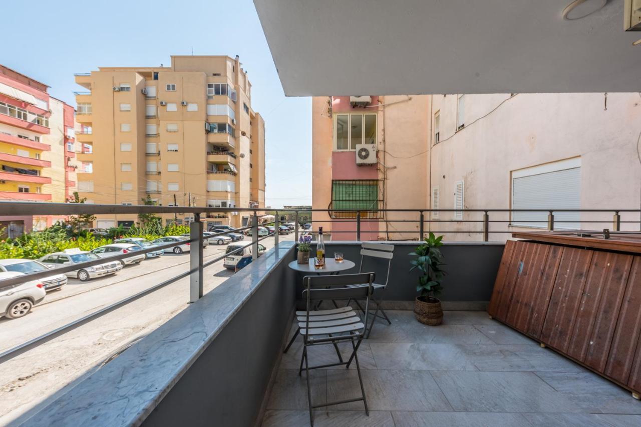 Dream Apartment - Fully Equipped Durrës Esterno foto