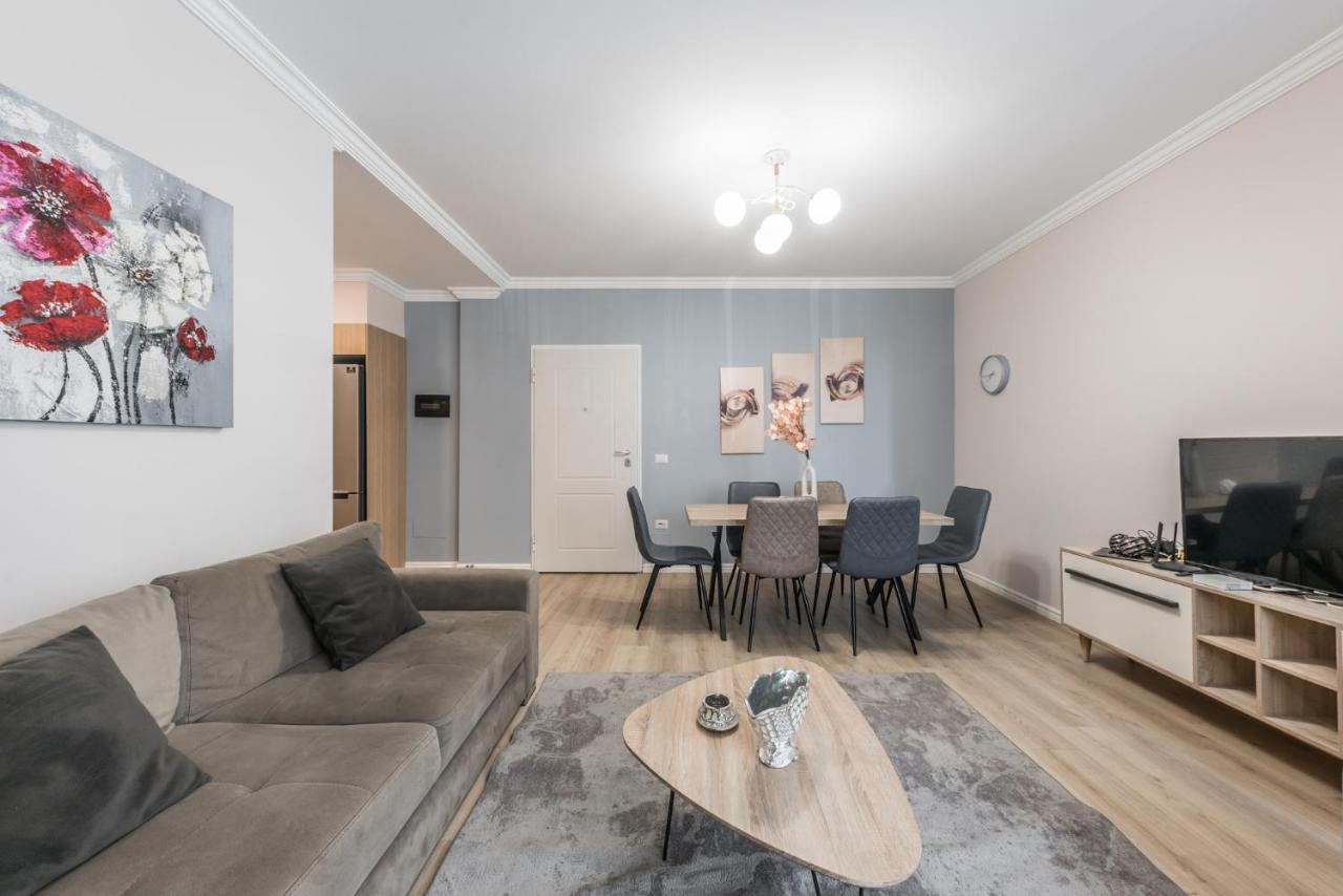 Dream Apartment - Fully Equipped Durrës Esterno foto